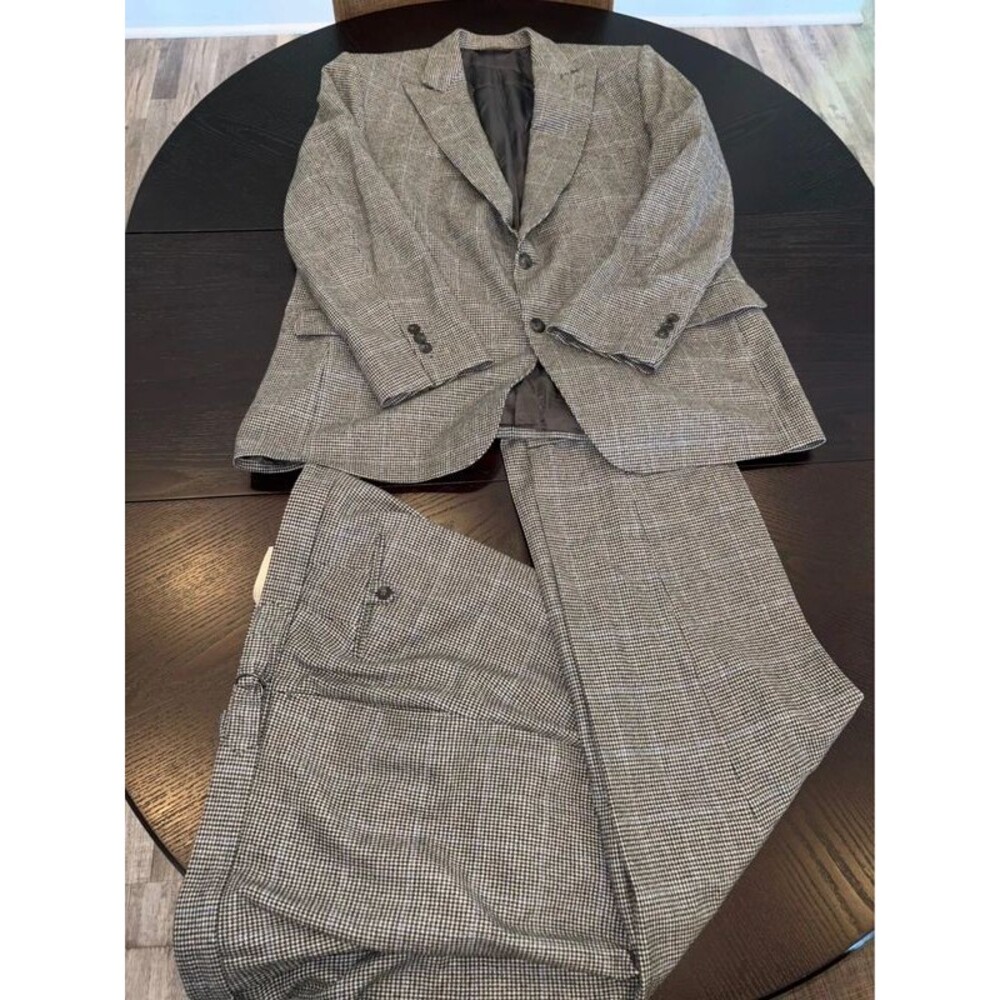 Paul Stuart 45R 39 SB Paul Prince of Wales Check Suit